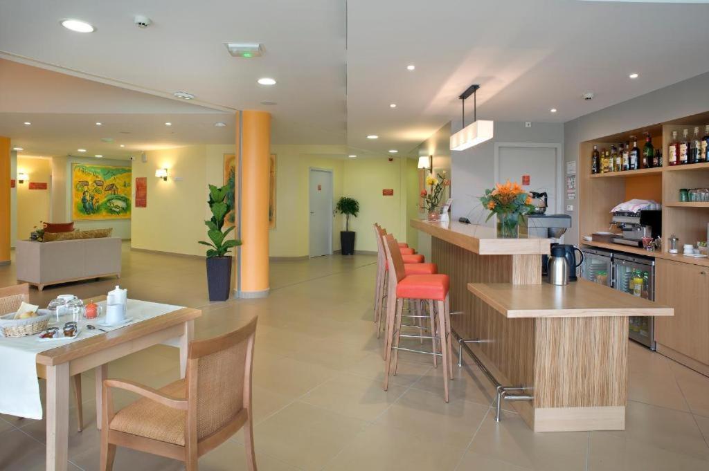 Aparthotel Domitys Les Cles D'Or Orthez Zewnętrze zdjęcie